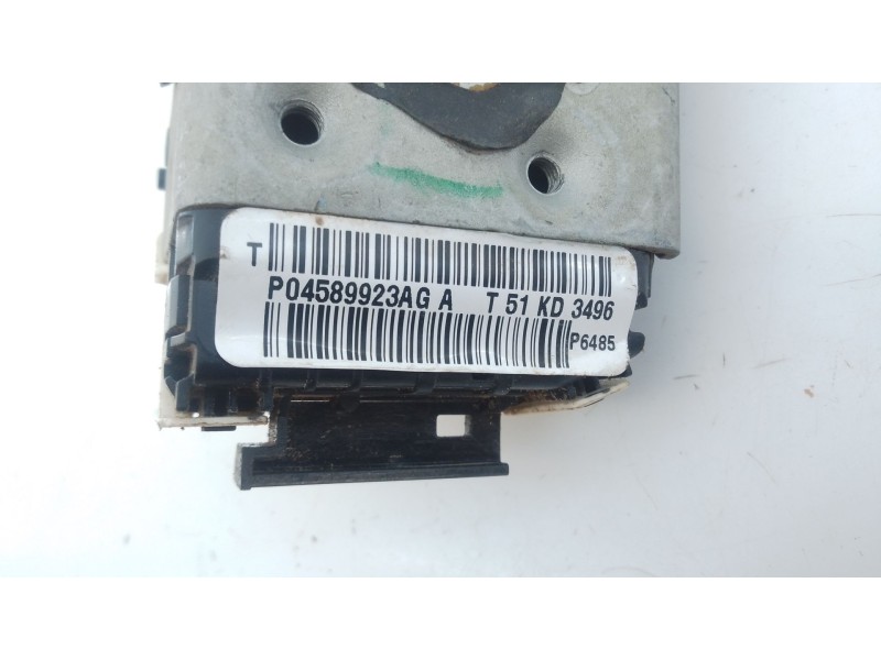 Recambio de cerradura puerta trasera izquierda para jeep grand cherokee iv (wk, wk2) 3.0 crd v6 4x4 referencia OEM IAM   