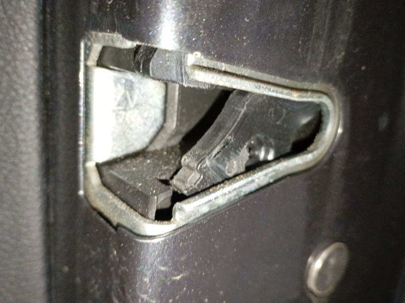 Recambio de cerradura puerta delantera derecha para bmw 4 coupé (f32, f82) 420 d referencia OEM IAM   