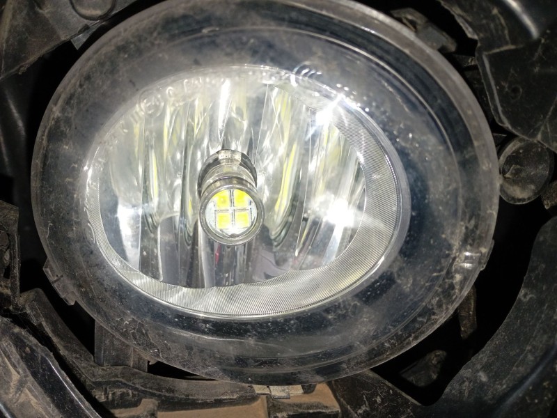 Recambio de faro antiniebla derecho para bmw 4 coupé (f32, f82) 420 d referencia OEM IAM   