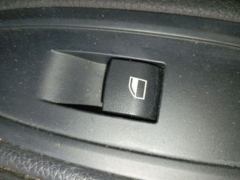 Recambio de mando elevalunas delantero derecho para bmw 4 coupé (f32, f82) 420 d referencia OEM IAM   