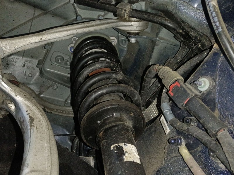 Recambio de amortiguador delantero derecho para audi q5 (fyb, fyg) 55 tfsi e quattro referencia OEM IAM   