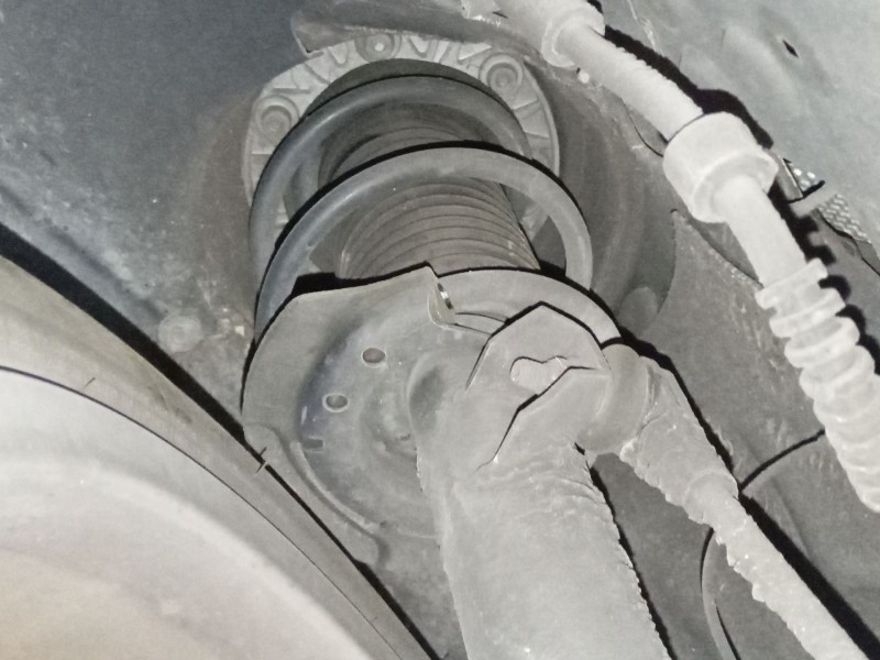 Recambio de amortiguador delantero derecho para bmw 4 coupé (f32, f82) 420 d referencia OEM IAM   