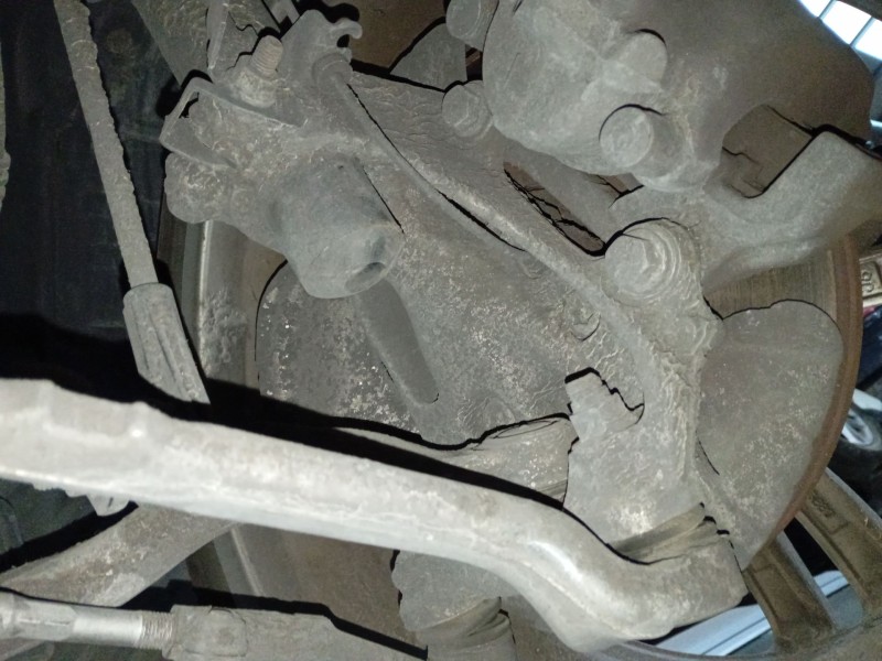 Recambio de mangueta delantera derecha para bmw 4 coupé (f32, f82) 420 d referencia OEM IAM   