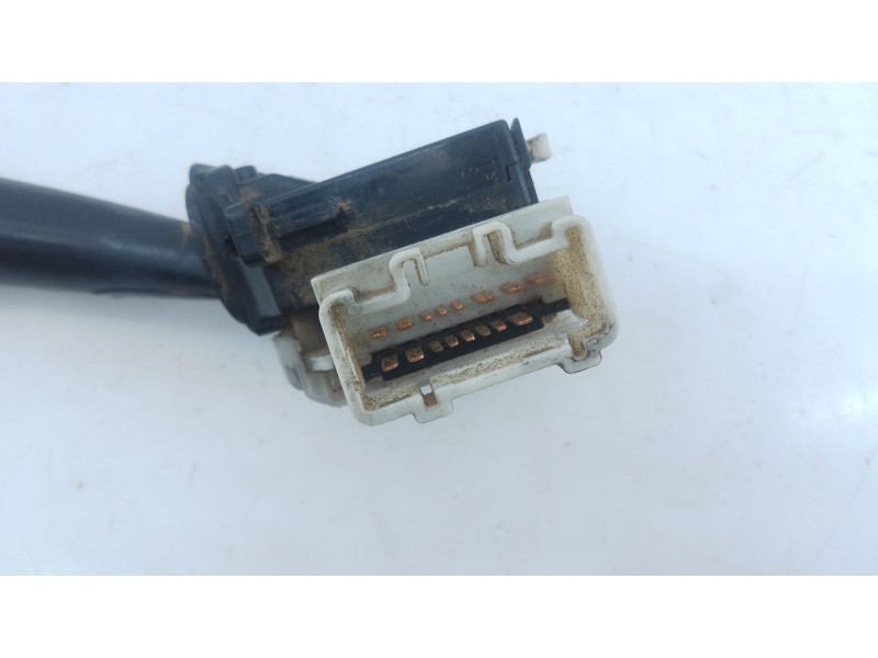 Recambio de mando intermitentes para toyota land cruiser 90 (_j9_) 3.0 td (kzj90_, kzj95_) referencia OEM IAM   