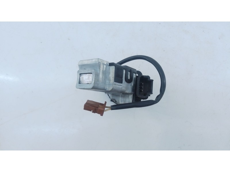 Recambio de antirrobo para peugeot 3008 gt line referencia OEM IAM   