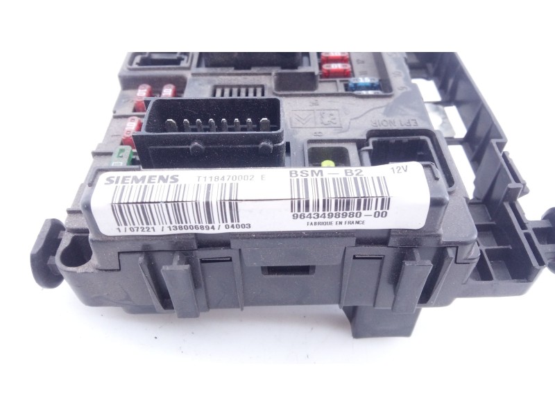 Recambio de caja reles / fusibles para peugeot partner furgoneta/monovolumen (5_, g_) 1.9 d referencia OEM IAM 9643498980  E3-B2
