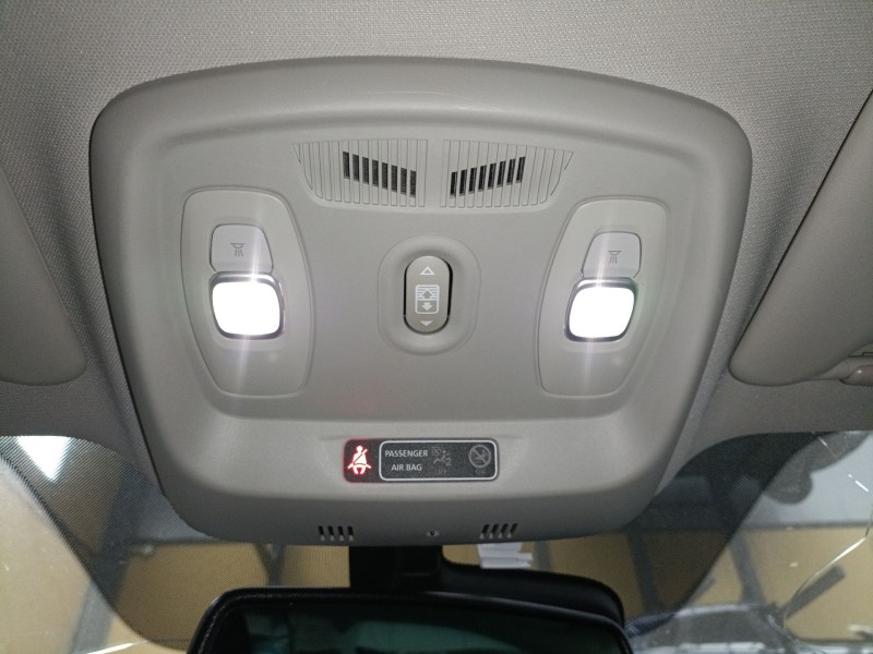 Recambio de luz interior para renault kadjar (ha_, hl_) 1.5 blue dci 115 referencia OEM IAM   