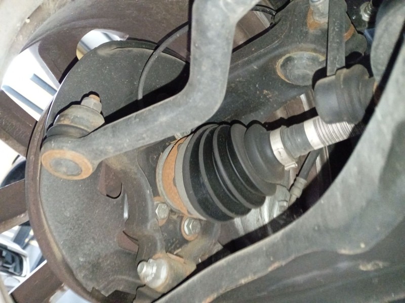 Recambio de mangueta delantera izquierda para renault kadjar (ha_, hl_) 1.5 dci 110 (hla3) referencia OEM IAM   