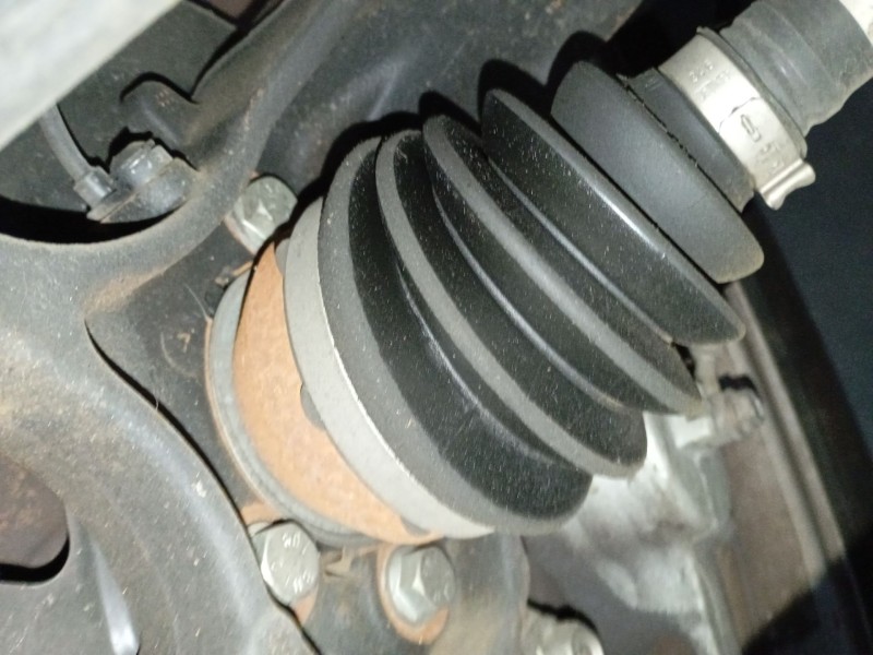 Recambio de transmision delantera izquierda para renault kadjar (ha_, hl_) 1.5 dci 110 (hla3) referencia OEM IAM   