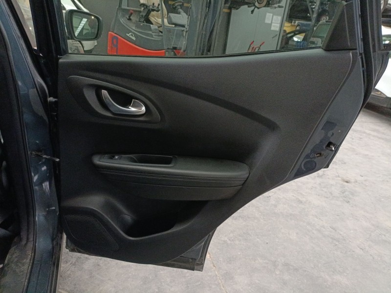 Recambio de guarnecido puerta trasera derecha para renault kadjar (ha_, hl_) 1.5 blue dci 115 referencia OEM IAM   