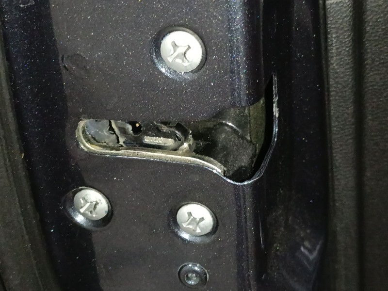 Recambio de cerradura puerta delantera izquierda para renault kadjar (ha_, hl_) 1.5 blue dci 115 referencia OEM IAM   