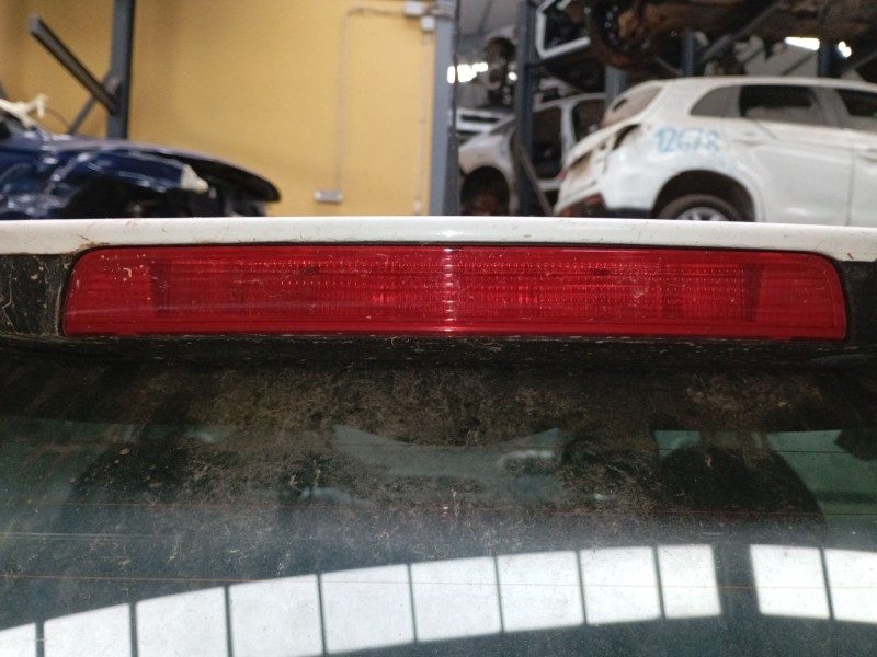 Recambio de luz central de freno para renault kadjar (ha_, hl_) 1.5 dci 110 (hla3) referencia OEM IAM   