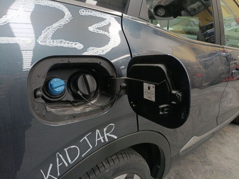 Recambio de tapa exterior combustible para renault kadjar (ha_, hl_) 1.5 blue dci 115 referencia OEM IAM   
