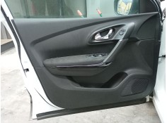 GUARNECIDO PUERTA DELANTERA IZQUIERDA 