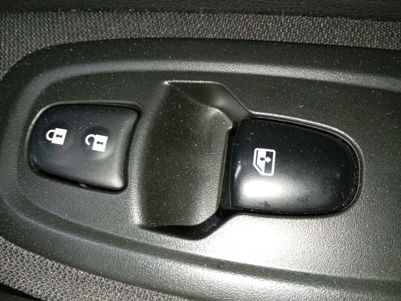 Recambio de mando elevalunas delantero derecho para renault kadjar (ha_, hl_) 1.5 dci 110 (hla3) referencia OEM IAM   