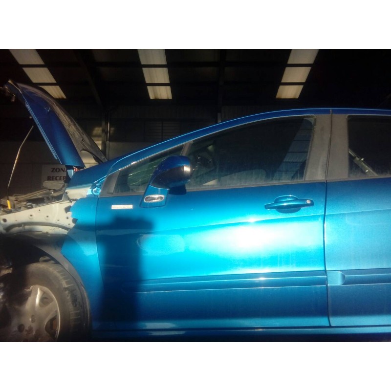 Recambio de puerta delantera izquierda para peugeot 308 confort referencia OEM IAM   