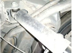 Recambio de amortiguador trasero izquierdo para renault kadjar (ha_, hl_) 1.5 blue dci 115 referencia OEM IAM   