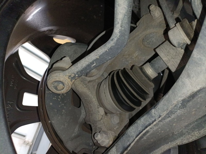 Recambio de mangueta delantera izquierda para renault kadjar (ha_, hl_) 1.5 blue dci 115 referencia OEM IAM   