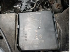 CAJA RELES / FUSIBLES 284B89501R 11968531941 