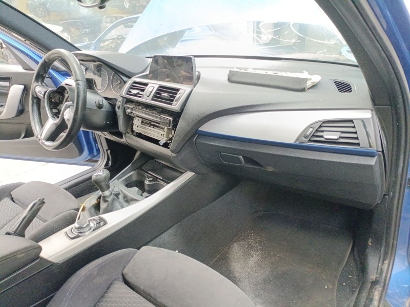 bmw 1 (f20) del año 2017