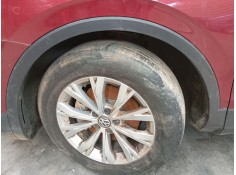 Recambio de aletin delantero izquierdo para volkswagen tiguan (ad1, ax1) 1.4 tsi referencia OEM IAM   