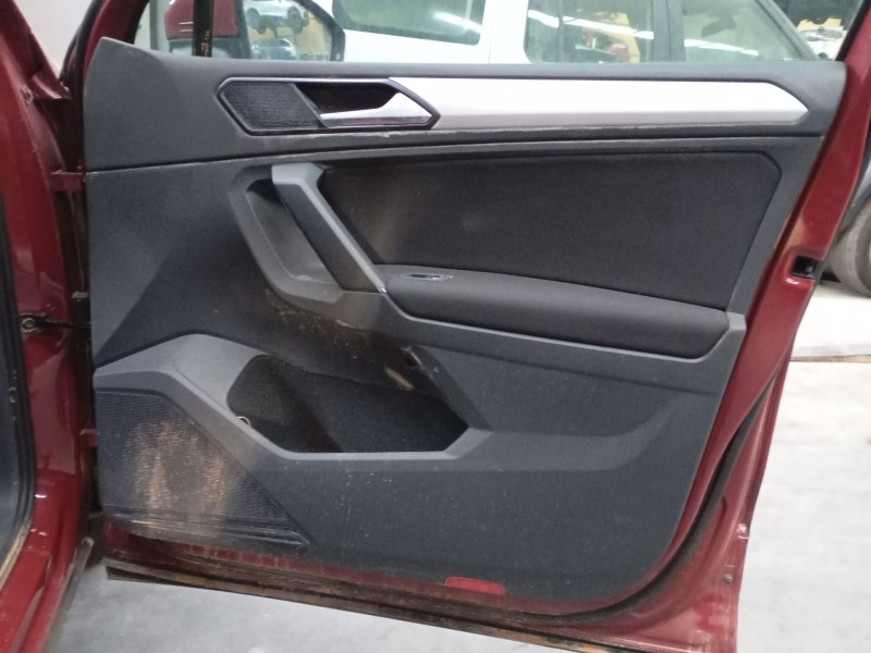 Recambio de guarnecido puerta delantera derecha para volkswagen tiguan (ad1, ax1) 1.4 tsi referencia OEM IAM   