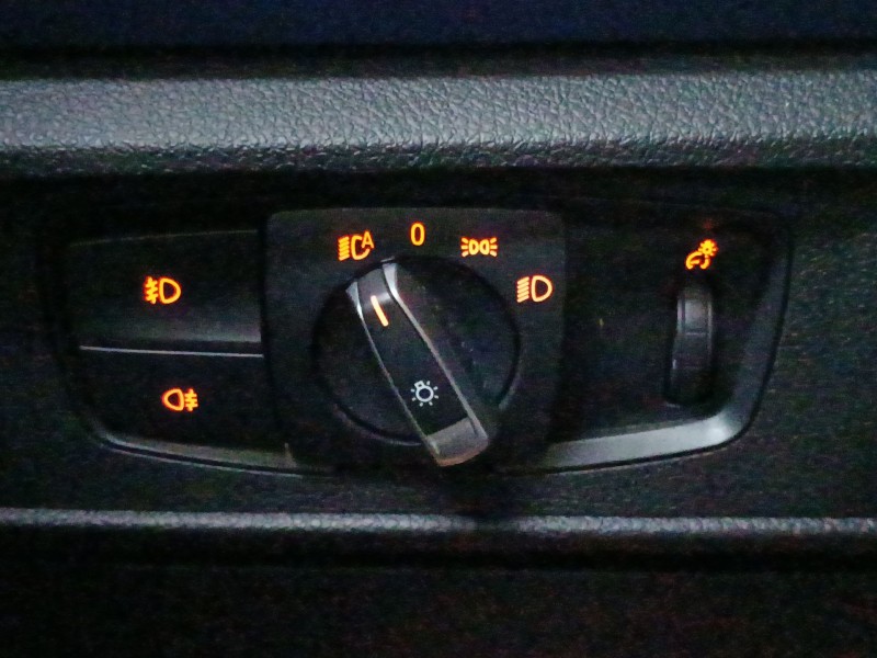 Recambio de mando luces para bmw 1 (f20) 116 d referencia OEM IAM   