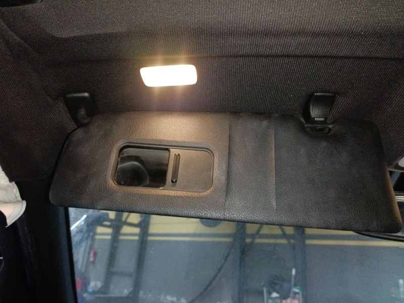 Recambio de parasol izquierdo para bmw 1 (f20) 116 d referencia OEM IAM   