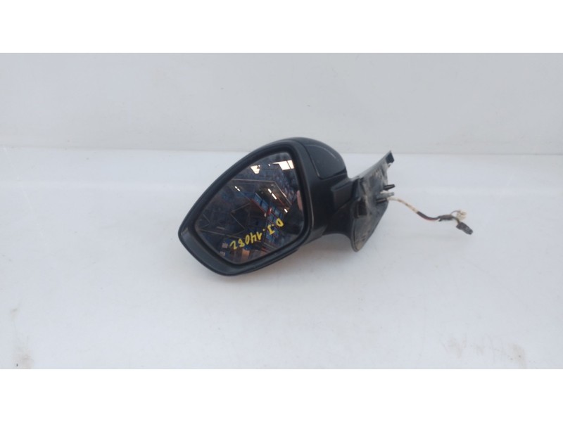 Recambio de retrovisor izquierdo electrico para citroën c3 iii (sx) 1.2 vti 82 referencia OEM IAM   E1-A4-43-2