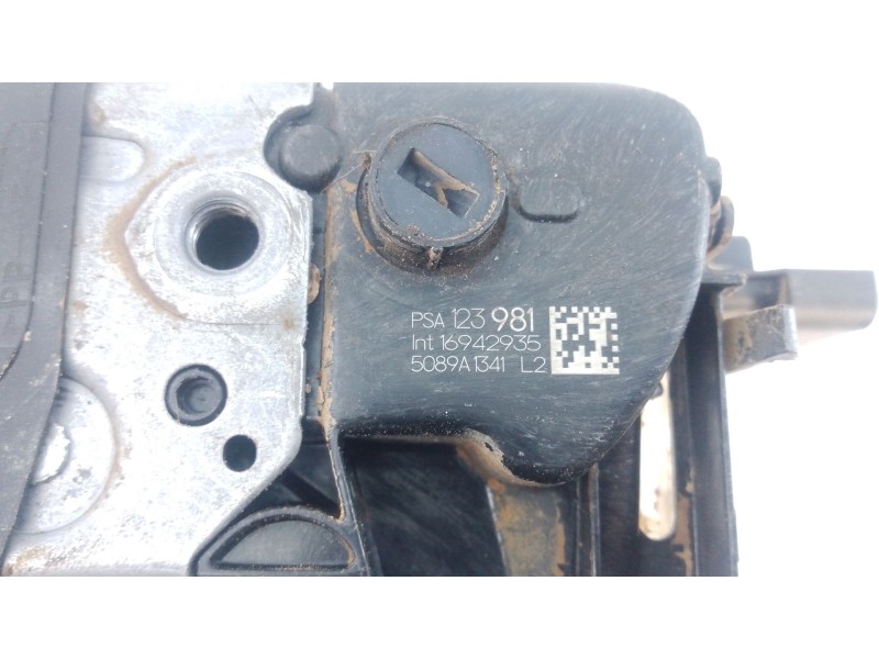 Recambio de cerradura puerta delantera izquierda para citroën c3 iii (sx) 1.2 vti 82 referencia OEM IAM 5089A1341  E1-A4-52-1