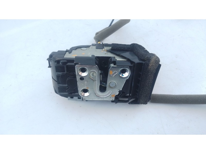 Recambio de cerradura puerta delantera derecha para renault kadjar (ha_, hl_) 1.5 dci 110 (hla3) referencia OEM IAM   