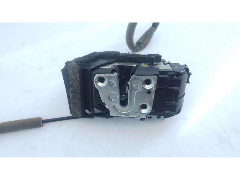 Recambio de cerradura puerta trasera izquierda para renault kadjar (ha_, hl_) 1.5 dci 110 (hla3) referencia OEM IAM   
