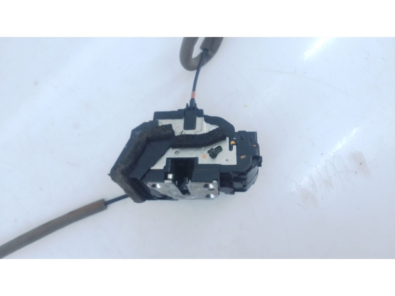 Recambio de cerradura puerta trasera izquierda para renault kadjar (ha_, hl_) 1.5 dci 110 (hla3) referencia OEM IAM   