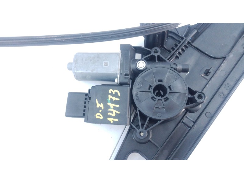 Recambio de elevalunas delantero izquierdo para peugeot 3008 ii suv (mc_, mr_, mj_, m4_) 1.6 bluehdi 120 referencia OEM IAM   