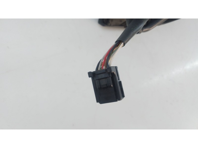 Recambio de retrovisor izquierdo electrico para renault kadjar (ha_, hl_) 1.5 dci 110 (hla3) referencia OEM IAM   