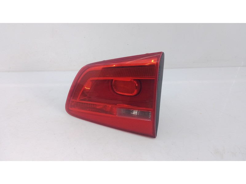 Recambio de piloto trasero derecho porton para volkswagen touran (1t3) 2.0 tdi referencia OEM IAM   