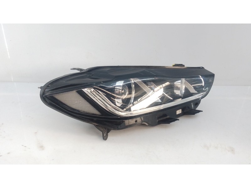 Recambio de faro derecho xenon para jaguar xe (x760) 2.0 d referencia OEM IAM GX7313W029EF  