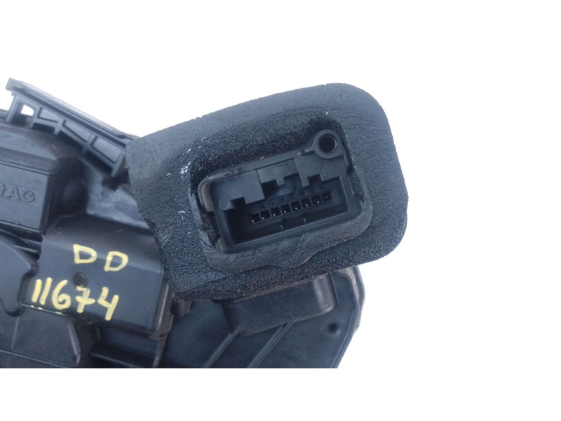 Recambio de cerradura puerta delantera derecha para skoda rapid active referencia OEM IAM   