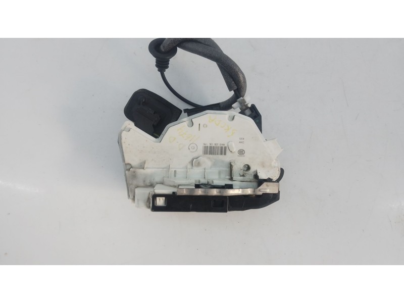 Recambio de cerradura puerta delantera derecha para skoda rapid active referencia OEM IAM   