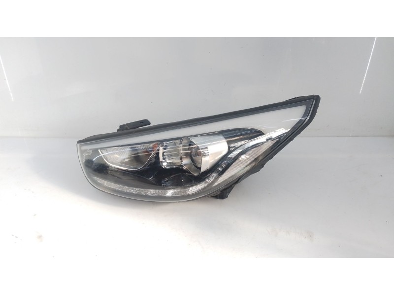 Recambio de faro izquierdo para hyundai ix35 (lm, el, elh) 1.7 crdi referencia OEM IAM   