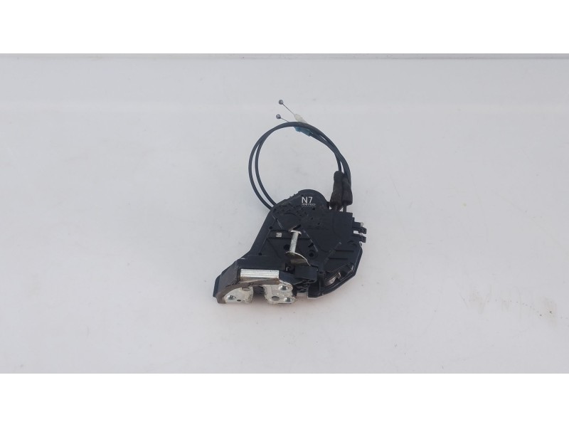 Recambio de cerradura puerta trasera derecha para toyota prius plus (_w4_) 1.8 hybrid (zvw40w, zvw41w) referencia OEM IAM   