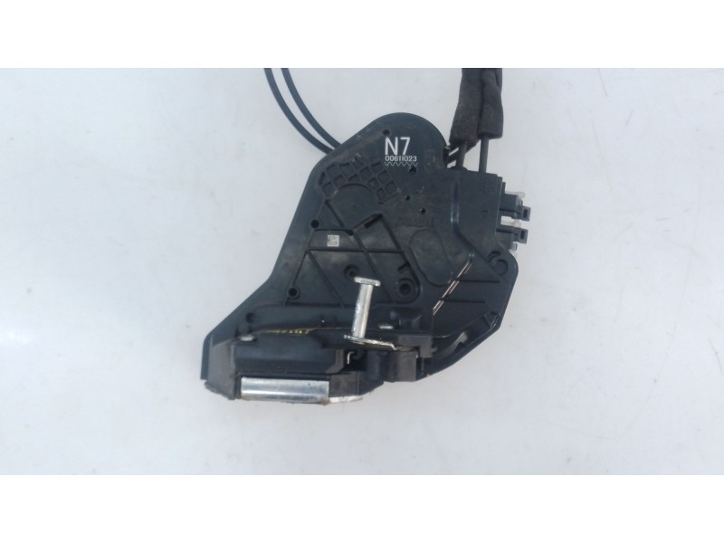 Recambio de cerradura puerta trasera derecha para toyota prius plus (_w4_) 1.8 hybrid (zvw40w, zvw41w) referencia OEM IAM   
