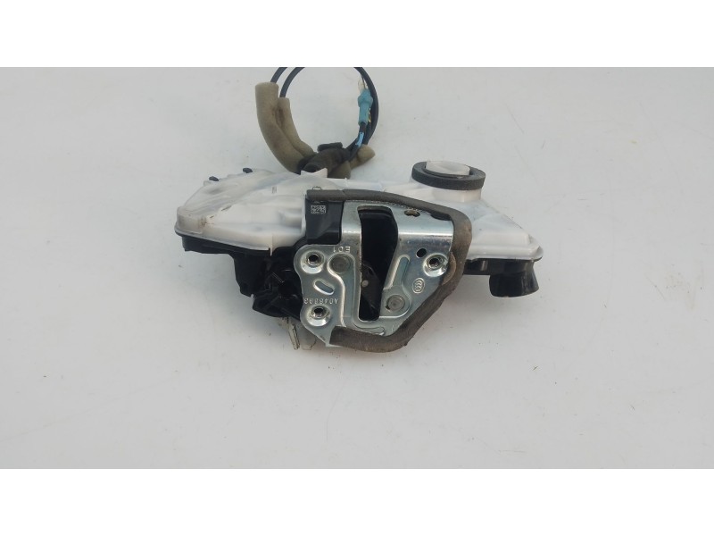 Recambio de cerradura puerta delantera derecha para toyota prius plus (_w4_) 1.8 hybrid (zvw40w, zvw41w) referencia OEM IAM   