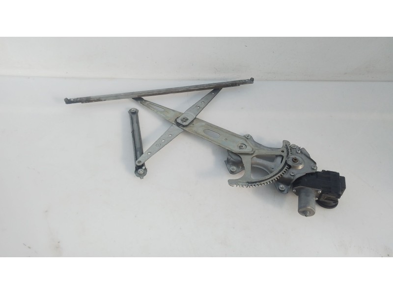 Recambio de elevalunas delantero izquierdo para toyota prius plus (_w4_) 1.8 hybrid (zvw40w, zvw41w) referencia OEM IAM   