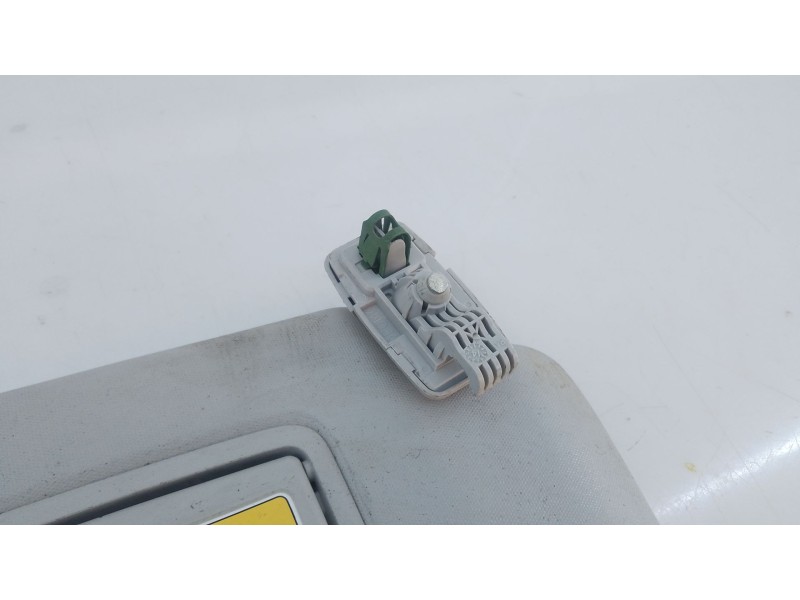 Recambio de parasol derecho para mercedes-benz clase c (w205) familiar avangarde referencia OEM IAM   