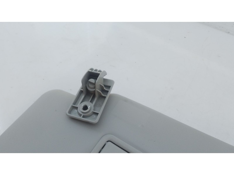 Recambio de parasol izquierdo para renault kadjar (ha_, hl_) 1.5 dci 110 (hla3) referencia OEM IAM   