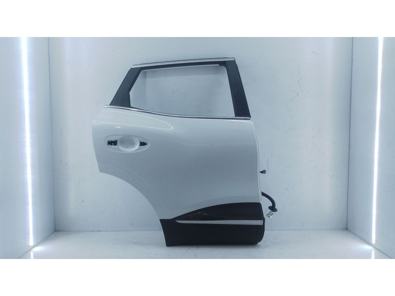 Recambio de puerta trasera derecha para renault kadjar (ha_, hl_) 1.5 dci 110 (hla3) referencia OEM IAM   