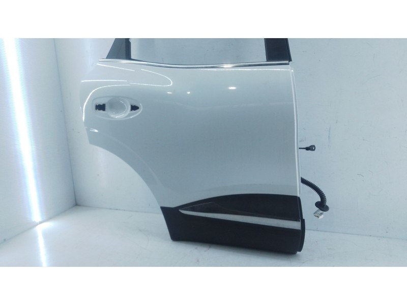 Recambio de puerta trasera derecha para renault kadjar (ha_, hl_) 1.5 dci 110 (hla3) referencia OEM IAM   