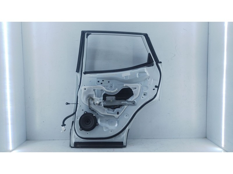 Recambio de puerta trasera derecha para renault kadjar (ha_, hl_) 1.5 dci 110 (hla3) referencia OEM IAM   