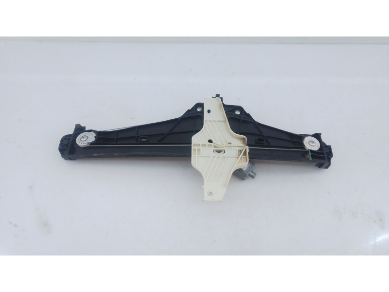 Recambio de elevalunas trasero derecho para peugeot 3008 ii suv (mc_, mr_, mj_, m4_) 1.2 thp/ puretech 130 (mrhnsm, mrhnsu, mrhn